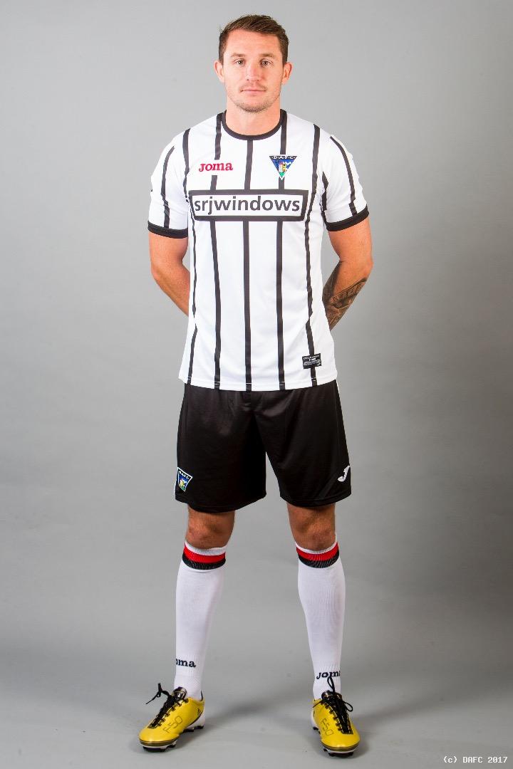 dunfermline_athletic_17_18_joma_home_kit