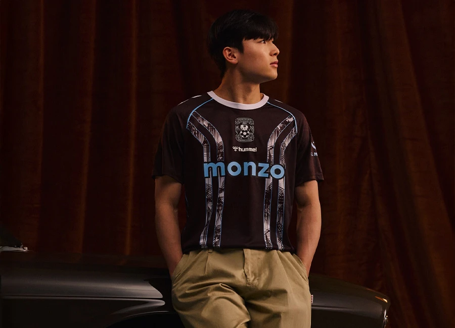 Coventry City 25/26 Hummel Fourth Kit