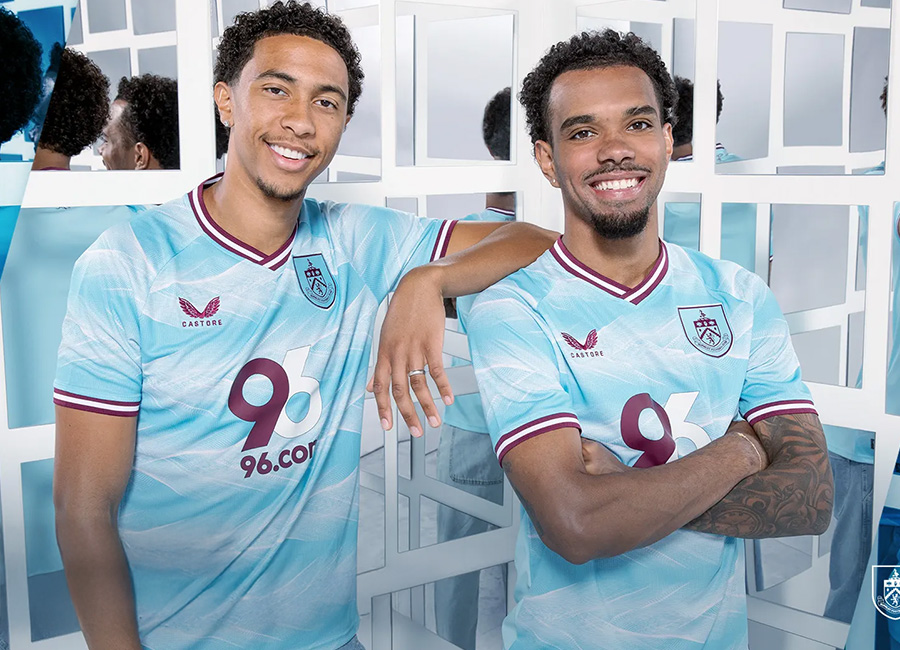 Burnley 25/26 Castore Away Kit
