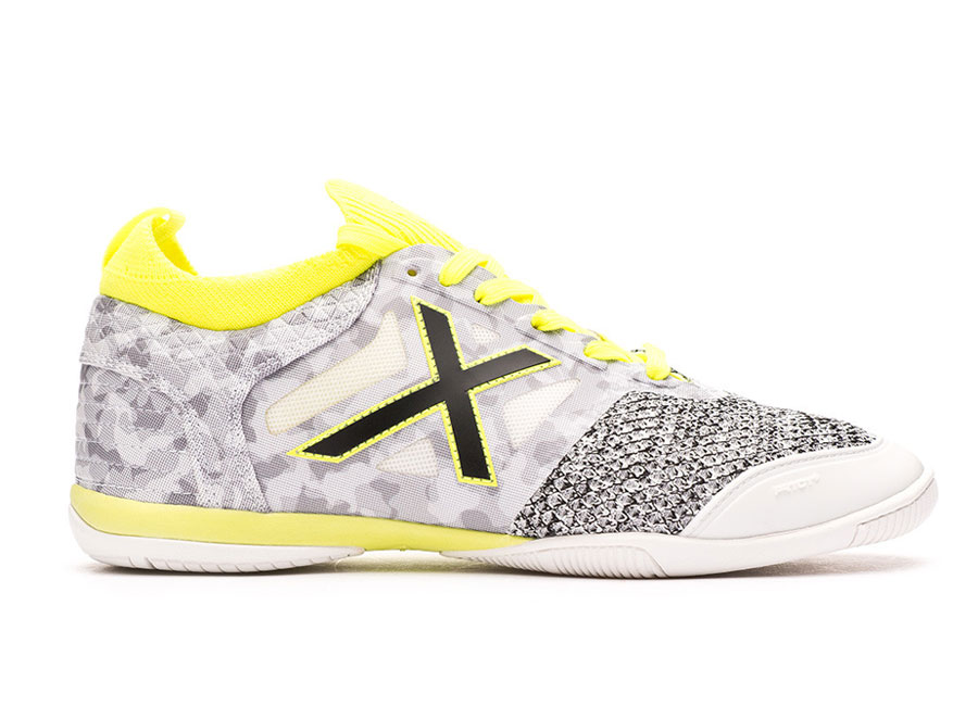 Munich Tiga IC - White / Grey / Yellow #futsal