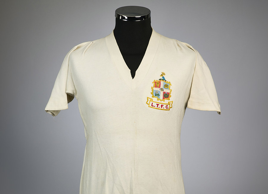 Allan Brown's 1959 Luton Town F.A. Cup Final Shirt