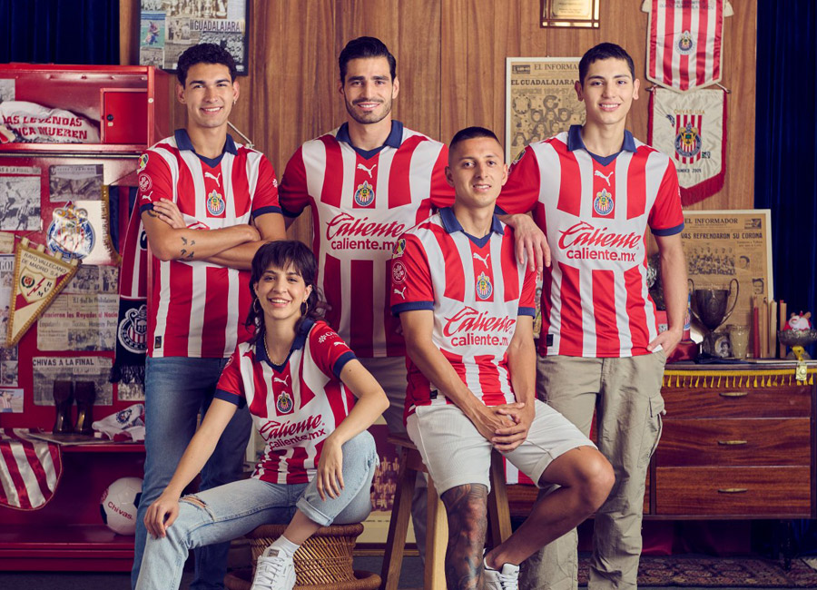 Chivas store new kit