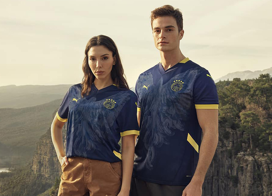 Fenerbahçe 24/25 Puma Fourth Kit