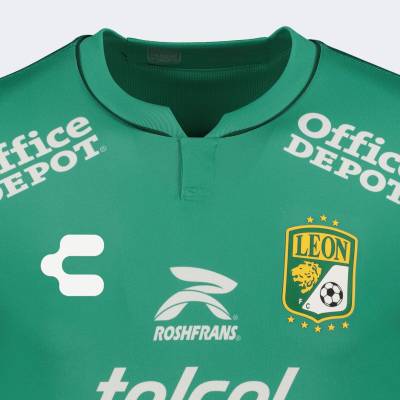 club_leon_2023_24_charly_home_away_kits_c.jpeg