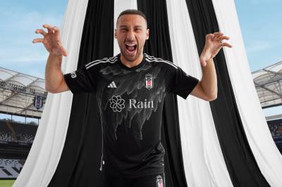 besiktas_2023_24_adidas_away_kit_0.jpeg