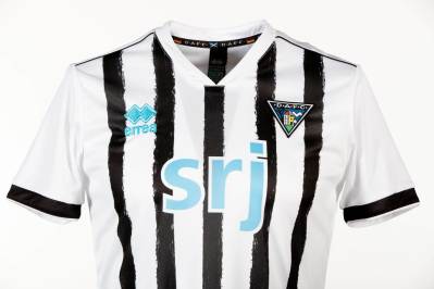 dunfermline_athletic_2023_24_errea_home_kit_d.jpeg