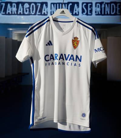 real_zaragoza_2023_24_adidas_home_kit_e.jpeg