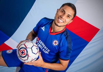 cruz_azul_2023_24_pirma_home_away_kits_f1.jpeg