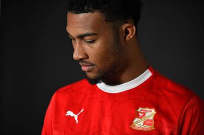 swindon_town_2023_24_puma_home_kit_c.jpeg