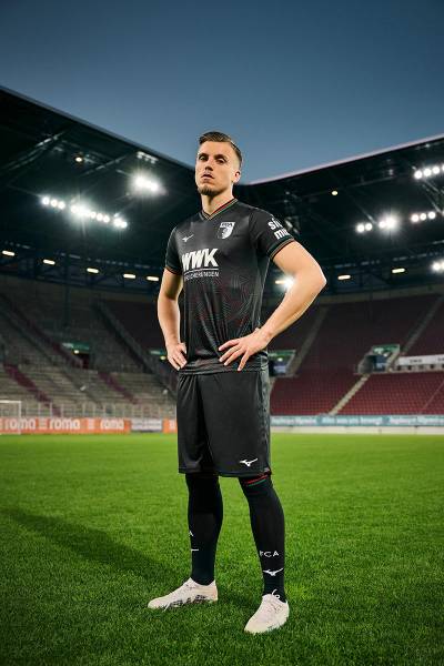 fc_augsburg_2023_24_mizuno_away_kit_f.jpeg