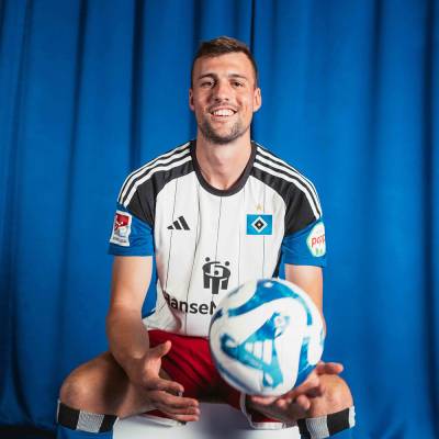 hamburger_sv_2023_24_adidas_home_kit_2.jpg