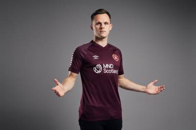 heart_of_midlothian_2023_24_umbro_home_kit_d.jpeg