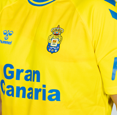 las_palmas_2023_24_hummel_home_kit_h.png