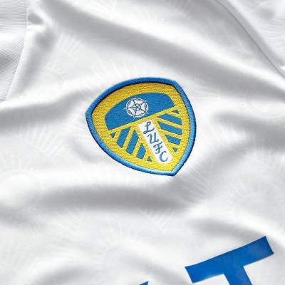 leeds_united_2023_24_adidas_home_kit_h.jpg