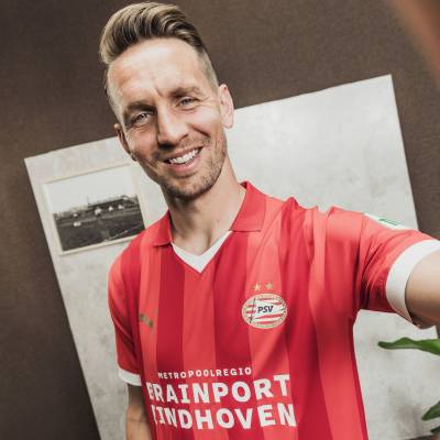 psv_2023_24_puma_home_kit_b.jpeg