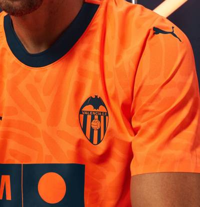 valencia_2023_24_puma_third_kit_e.jpeg