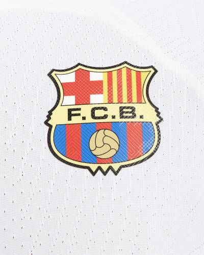 barcelona_2023_24_nike_away_kit_4.jpeg