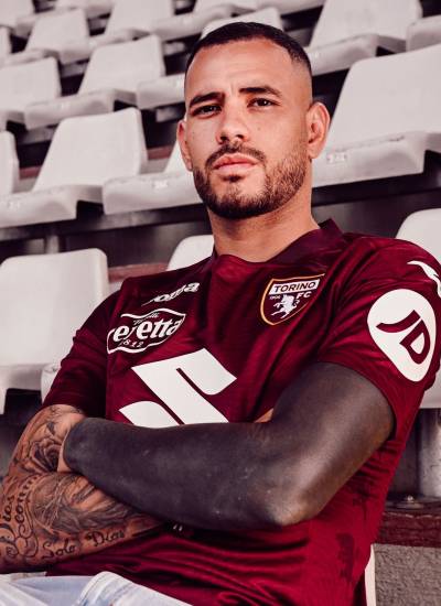 torino_2023_24_joma_home_kit_c.jpeg