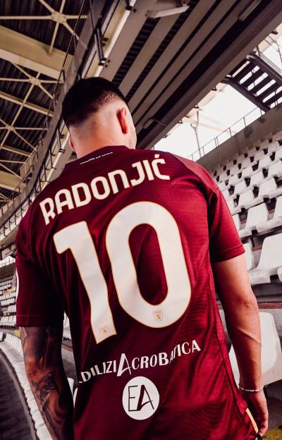 torino_2023_24_joma_home_kit_d.jpeg