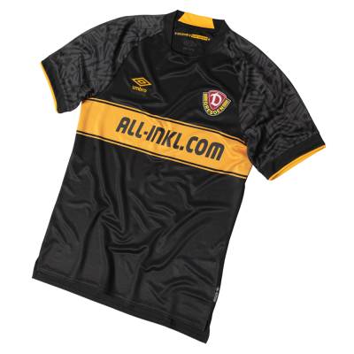 dynamo_dresden_2023_24_umbro_away_kit_2.jpg