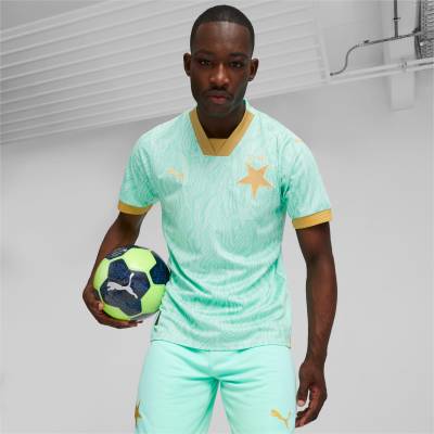 slavia_prague_2023_24_puma_away_kit_2.jpeg