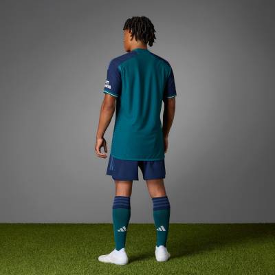 arsenal_2023_24_adidas_third_kit_g.jpg