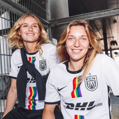 nordsjaelland_2023_nike_pride_shirt_k.jpeg