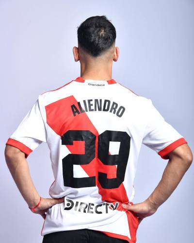 river_plate_2023_24_adidas_home_kit_f.jpeg