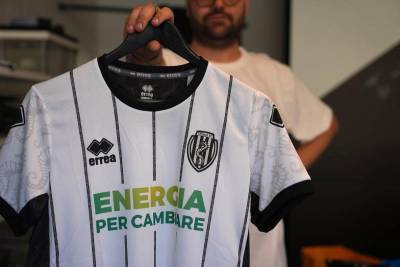 cesena_2023_24_errea_home_away_third_kits_c.jpeg