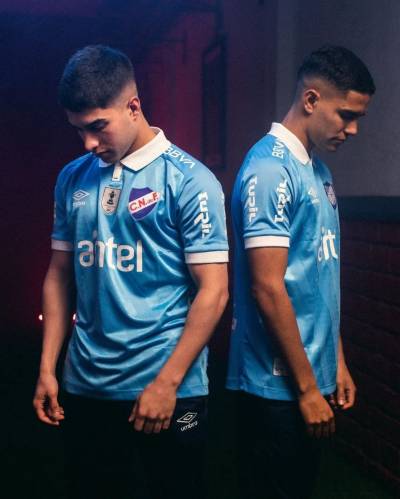 club_nacional_2023_umbro_fourth_kit_a.jpeg