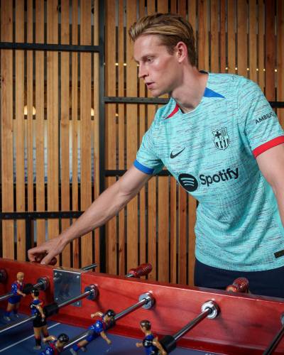 barcelona_2023_24_nike_third_kit_e.jpeg