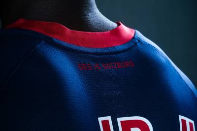 red-bull-salzburg_2023_24_nike_away_kit_9.jpeg