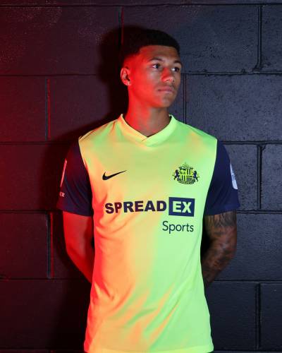 sunderland_2023_24_nike_third_kit_a.jpeg