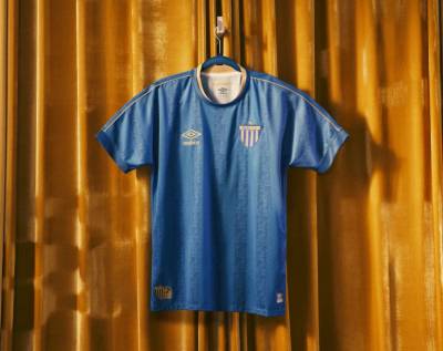 avai_2023_umbro_third_kit_f.jpg