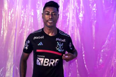 flamengo_2023_24_adidas_third_kit_a.jpeg