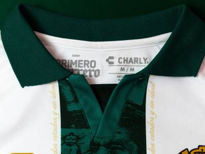 club_santos_2023_charly_40th_anniversary_kit_f.jpeg