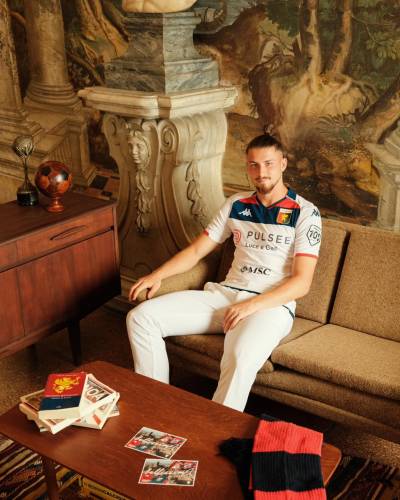 genoa_2023_24_kappa_away_kit_b.jpeg