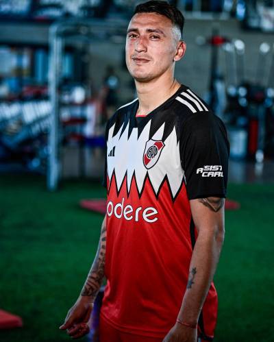 river_plate_2023_24_adidas_away_kit_e.jpeg