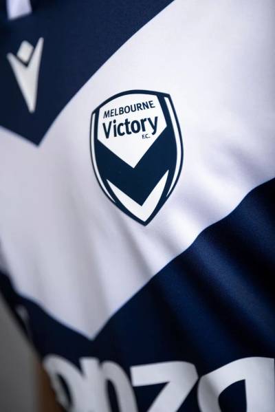 melbourne_victory_2023_24_home_kit_h.jpg