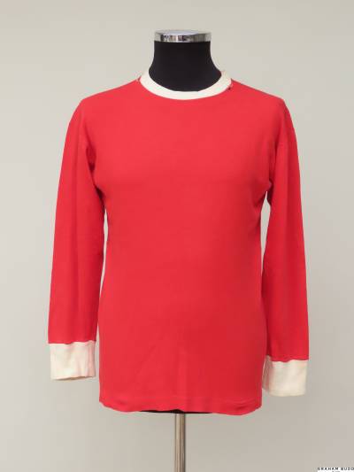 bobby_charlton_1960s_manchester_united_shirt_a.jpeg