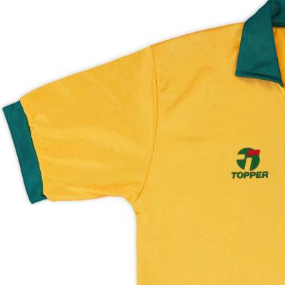 1607_1990_brazil_home_shirt_e.jpg