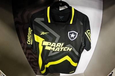 botafogo_fr_2023_24_reebok_fourth_kit_h.jpeg