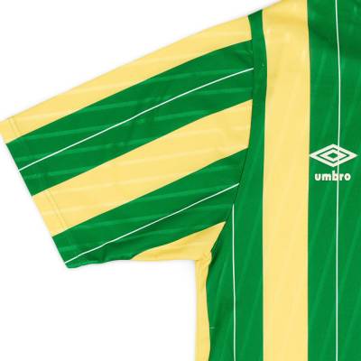 1988_90_newcastle_away_shirt_c.jpg