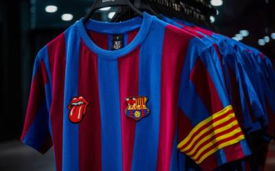 barca_rolling_stones_capsule_collection_p.jpg