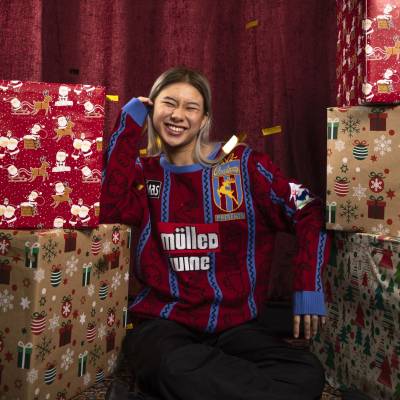 classic_football_shirts_aston_villa_christmas_jumper_a.jpeg