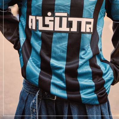 umbro_carnival_striped_jersey_black_blue_7.jpeg