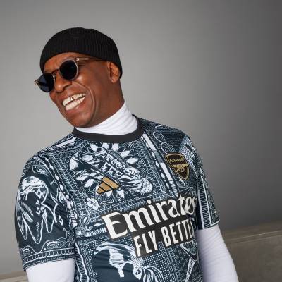 arsenal_ian_wright_adidas_pre_match_jersey_c1.jpg