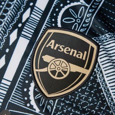 arsenal_ian_wright_adidas_pre_match_jersey_g1.jpg