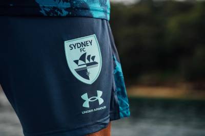 sydney_fc_2023_24_under_armour_third_kits_d.jpg