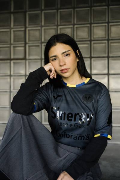 hellas_verona_2023_joma_special_edition_shirt_04.jpeg